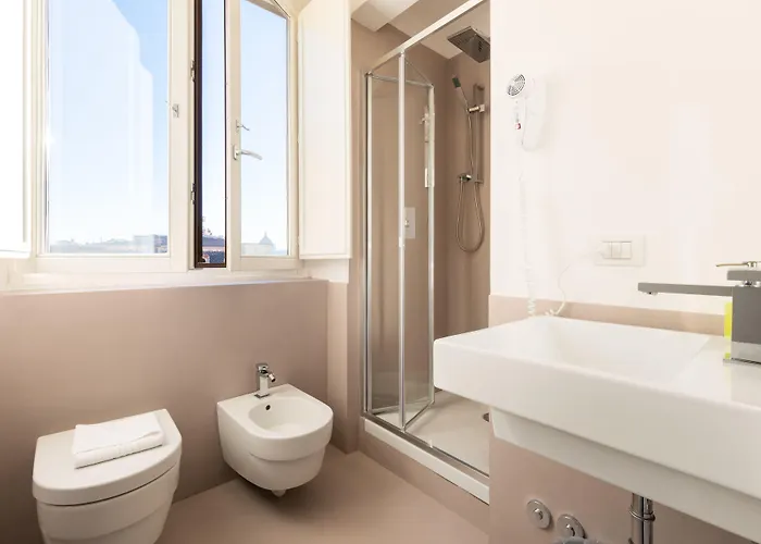 Apartment Roommo Fortezza Florenz