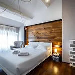 Roommo Fortezza شقة