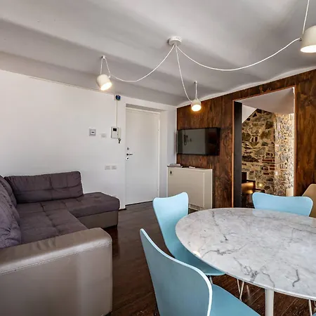 Apartment Roommo Fortezza Florence