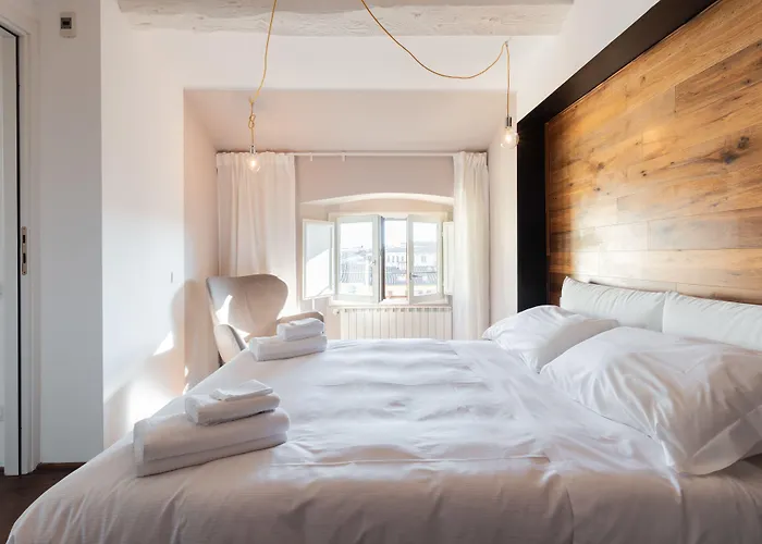 Roommo Fortezza Apartment Florence