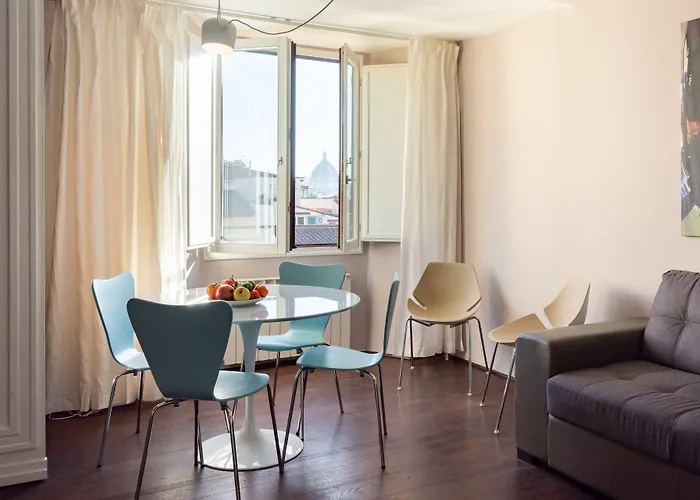 Apartment Roommo Fortezza Florence