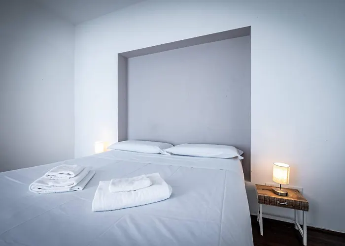Apartment Roommo Fortezza *