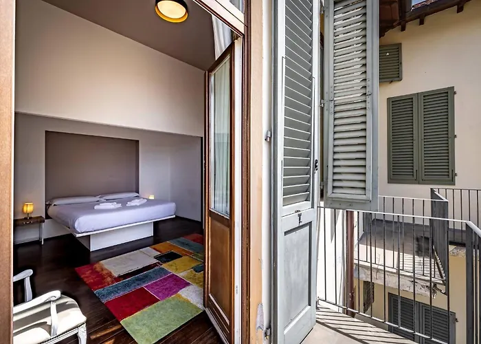 Roommo Fortezza Apartment Florence