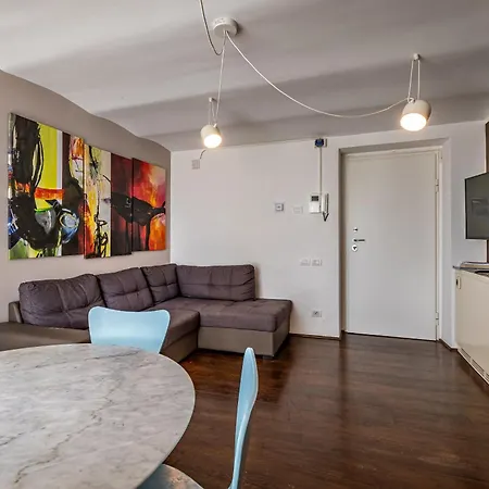 Roommo Fortezza Apartman Firenze